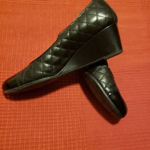 Black Vaneli wedges 7 N